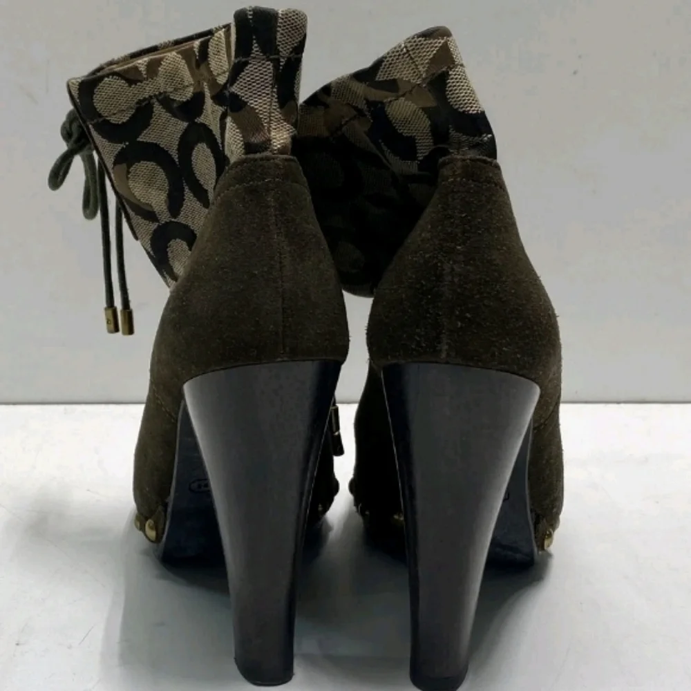 Coach boots image